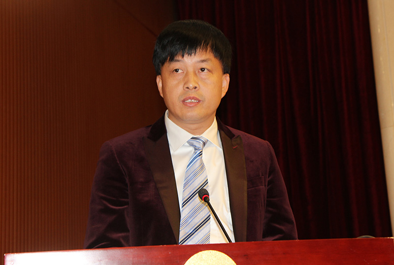 宏峰集团（福建）有限公司董事长蔡凤水发表演讲